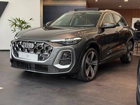 AUDI Q5 2.0 TFSI GASOLINA SPORTBACK S LINE QUATTRO S TRONIC AUDI Q5 2.0 TFSI GASOLINA SPORTBACK S LINE QUATTRO S TRONIC